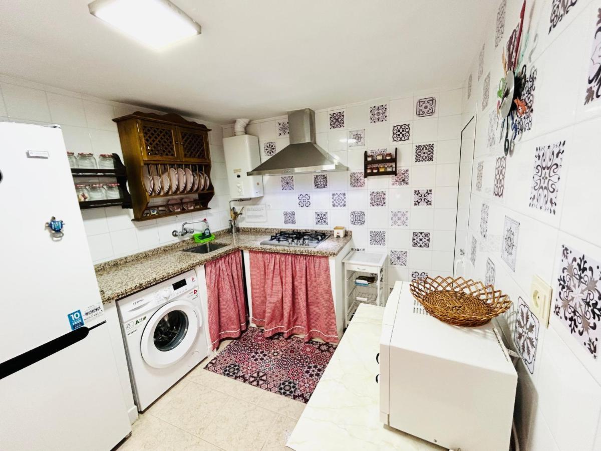 Cozy Town House With Terrace And Free Wifi Villa Ronda Exterior photo
